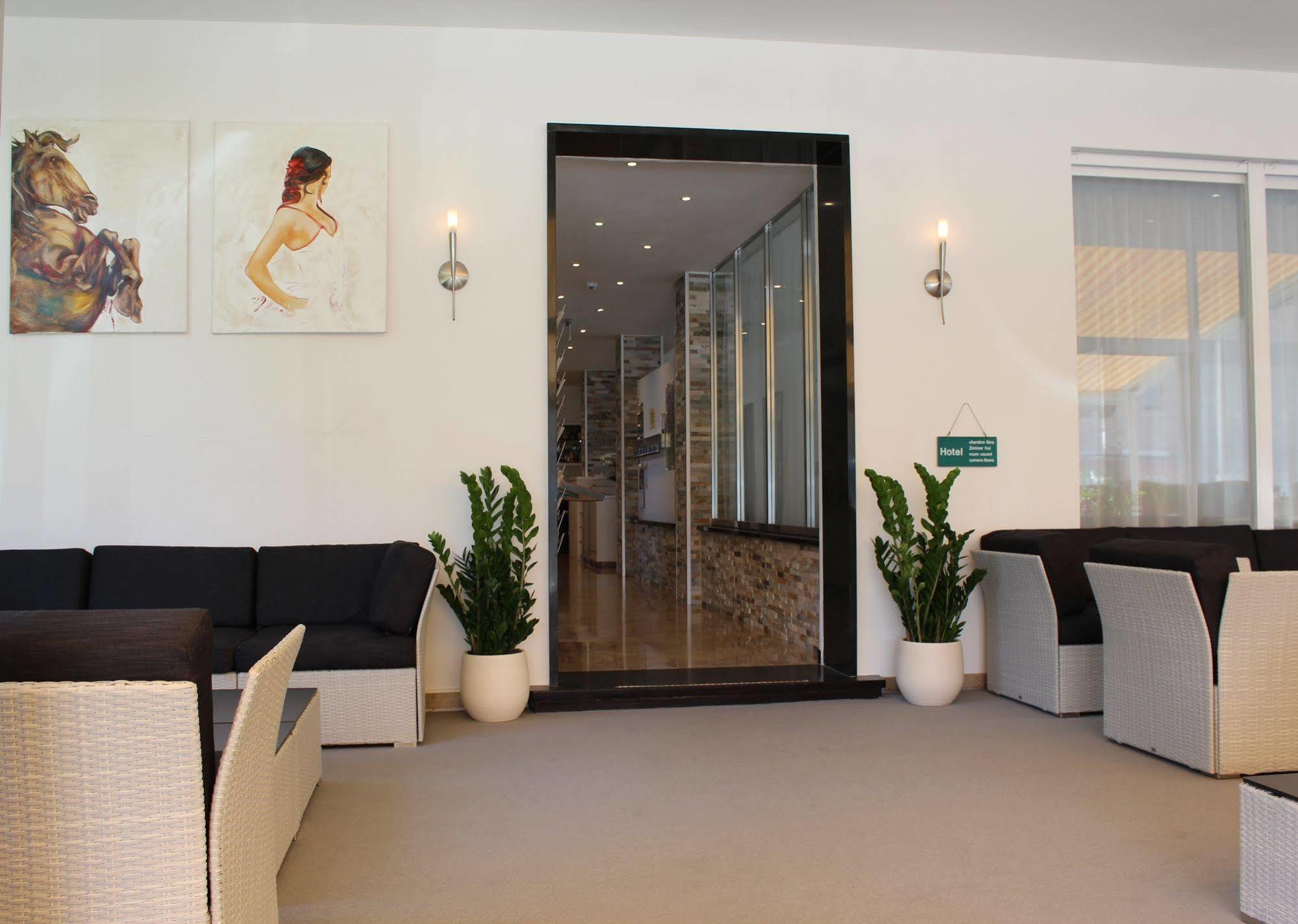 Hotel Luna Garni Ascona Esterno foto